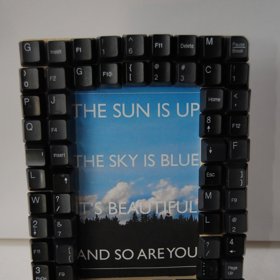 Stylový rámeček na fotky pro vašeho "ajťáka"