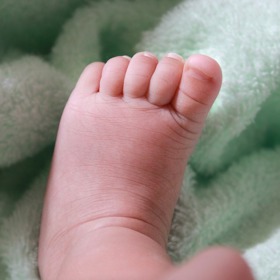 Sofince byly pouhé tři měsíce, když onemocněla vrozenou genetickou nemocí