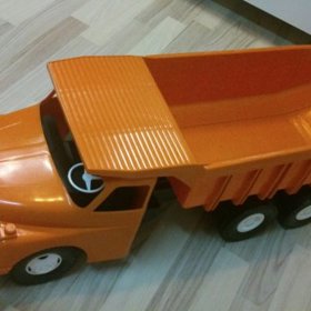 Oranžová tatrovka - tuhle legendu můžete sehnat dodnes.