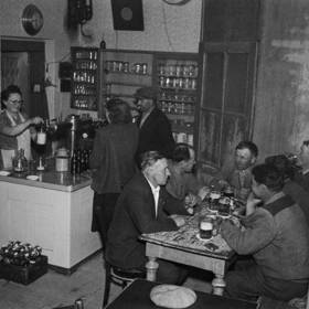 Každý si rád zašel po tvrdé práci na jedno.