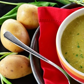 Co taková staročeská bramboračka s houbami. Jejich sezona právě začíná!