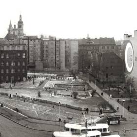 Zde nyní stojí OD Kotva.