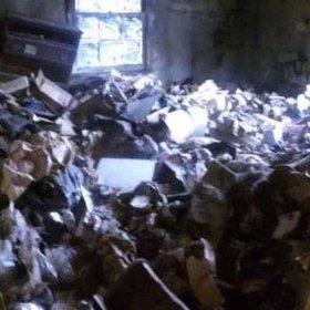 V jedné místnosti měl dokonce pouze odpadky.