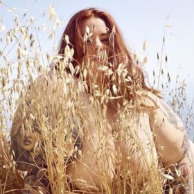 Tess Holliday se za své tělo nestydí.