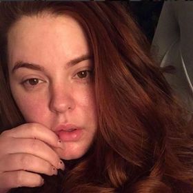 Tess je krásná i bez make-upu.