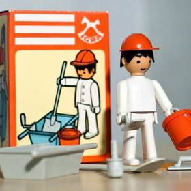 S igráčkem si hrály děti ve školkách.