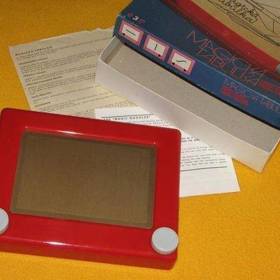 Magnetická tabulka byla takovým komunistickým předchůdcem tabletu.