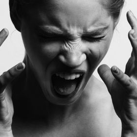 Nemusíte kvůli němu panikařit, škvor v uchu je jen mýtus.