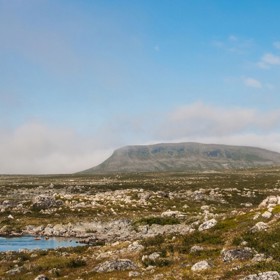 3. Enontekiö, Finsko. Arktická toaleta s dřevěným obložením se nachází na nejsevernější evropské turistické stezce.