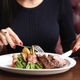 Fazolky jsou ideální přílohou k masu.