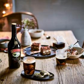 Káva a alkohol jdou skvěle k sobě