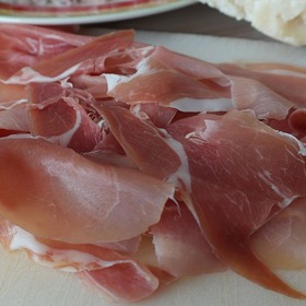 Pochutnáte si i na kvalitní šunce