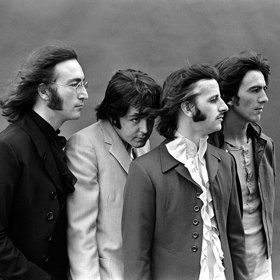 Přátelé, kolegové, hudebníci a exhibicionisté