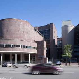 Budova Centrosojuzu v Moskvě je symbolem moderní architektury a první velkou veřejnou zakázkou, kterou získal.