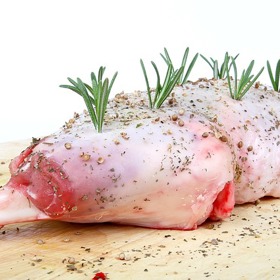 Jehněčí kolínko je naprostá lahůdka.