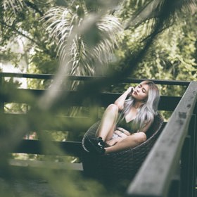 Příroda má uklidňující účinky.