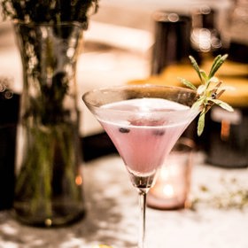 Míchané drinky jsou plné cukru.