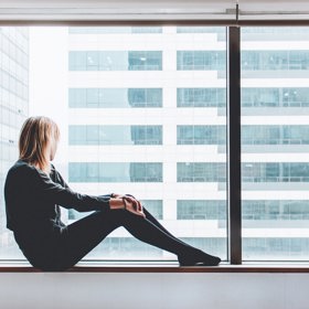 Velká okna jsou typická pro loftové byty.