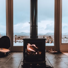 Alternativou mohou být krbová kamna.