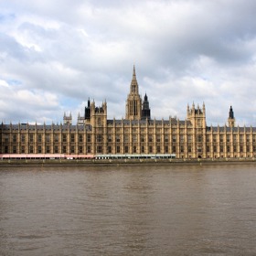 Westminsterské opatství je tradičním místem korunovací, svateb a místem posledního odpočinku anglických panovníků.