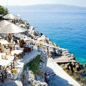 Hydra v Řecku není tak známá jako Santorini.