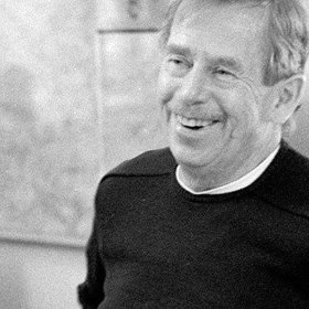 Václav Havel by oslavil 4. října 82. narozeniny.