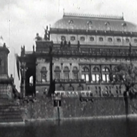 Fotografie stará sto let. Neuvěřitelné.