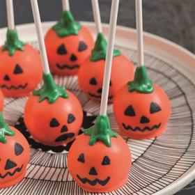 Dýňová lízátka děti nadchnou.