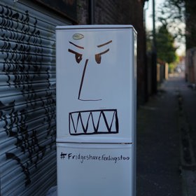 Lednice je v noci váš nepřítel.