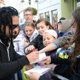 Fanoušci své idoly milují