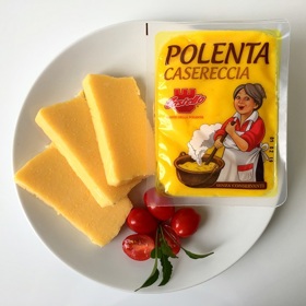 Existuje i hotová polenta, která je velmi snadná na přípravu.