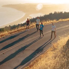 Vyrazit můžete s přáteli.