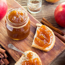 Jablečný džem s aromatickým kořením.