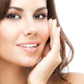 Tónovací krémy jsou ideální i v létě.