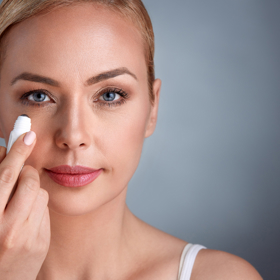 Kruhy pod očima lze řešit