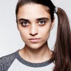 Někdy mohou být kruhy pod očima dědičné