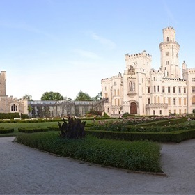 Navštivte zámek Hluboká v jižních Čechách