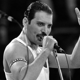 Freddie Mercury na koncertu Live Aid
