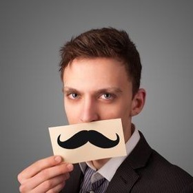 Měsíc rakoviny prostaty je doprovázen symbolem - knírkem.