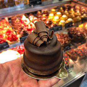 Tradiční špička v netradičním pojetí.