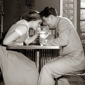 Naši rodiče si zašli rádi na pohár do cukrárny.