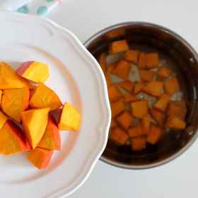 Z dýně připravte pyré.