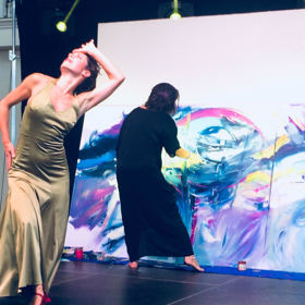 Tanec a malování, to je terapie, která dělá Andreu šťastnou.