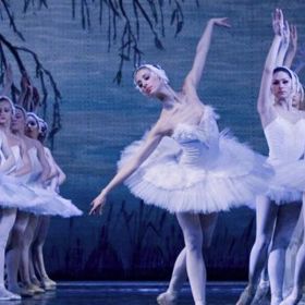 V ruském národním baletu se tvrdě dře.