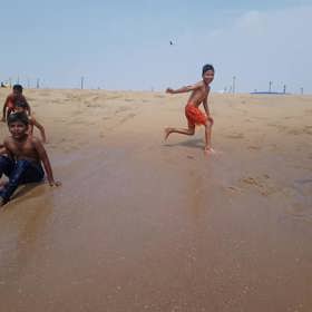 Roman vzal děti na výlet k moři. Nikdy ho neviděly