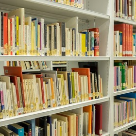 Knihy jsou pro děti důležité.