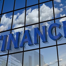 Pozor na nevýhodné investice.