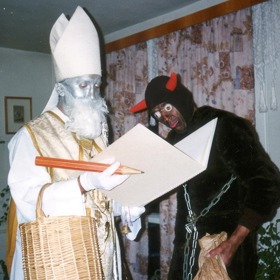 Většinou vaše dítě poprvé uvidí čerta a Mikuláše ve školce.