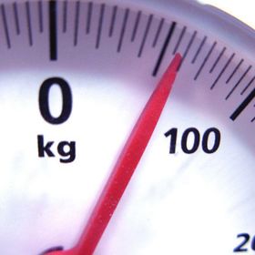 S váhou se netrapte, důležité je, abyste byla spokojená sama se sebou.