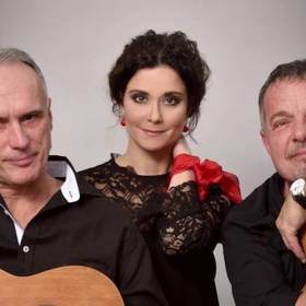 Lucia Šoralová a Nerez jsou novou dvojicí na české hudební scéně.